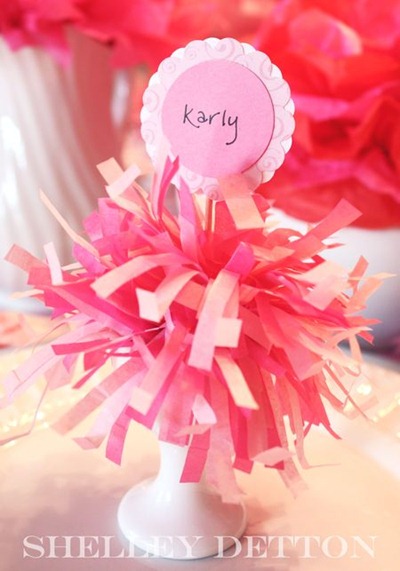 pom pom name holder tutorial